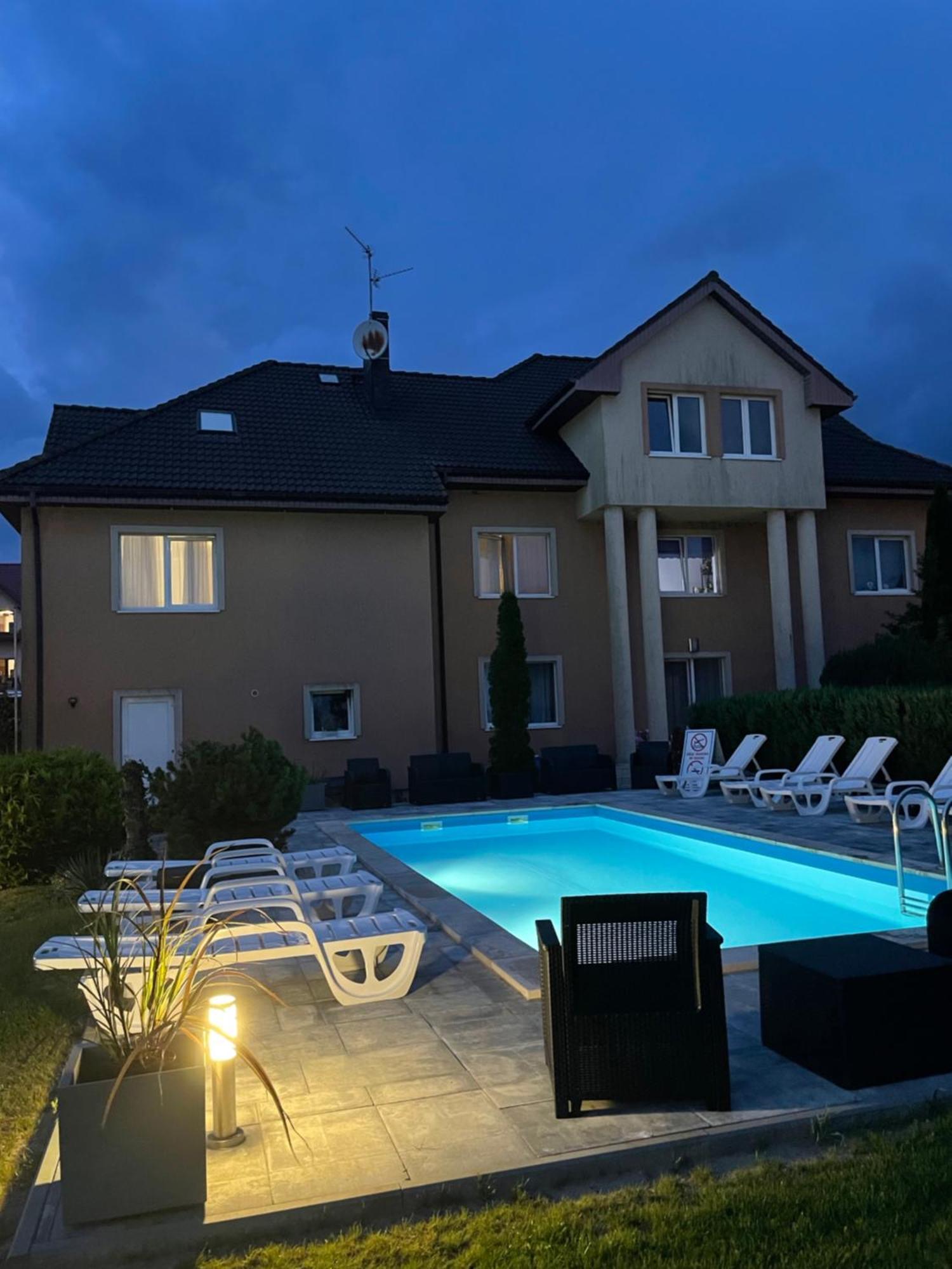 Ow Delta Villa Rewal Exterior photo
